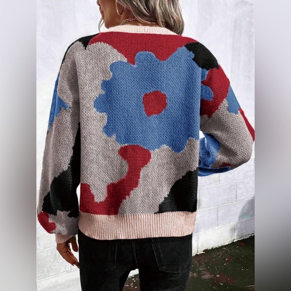 Floral Pattern Round Neck Sweater - Picture 5 of 16